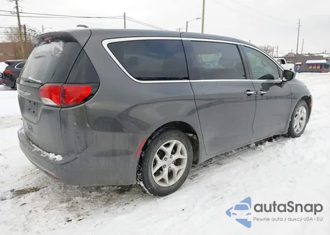 2018 Chrysler Pacifica Touring Plus z USA, uszkodzony, nr VIN 2C4RC1FG9JR103109